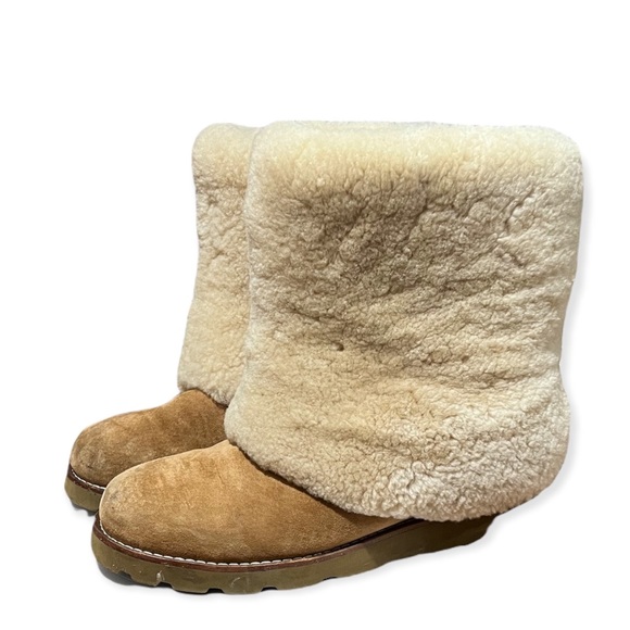 Ugg Shoes | Ugg Maylin Chestnut Suede Shearling Winter Boots | Color: Cream/Tan | Size: 9 | Niclothes_Posh's Closet